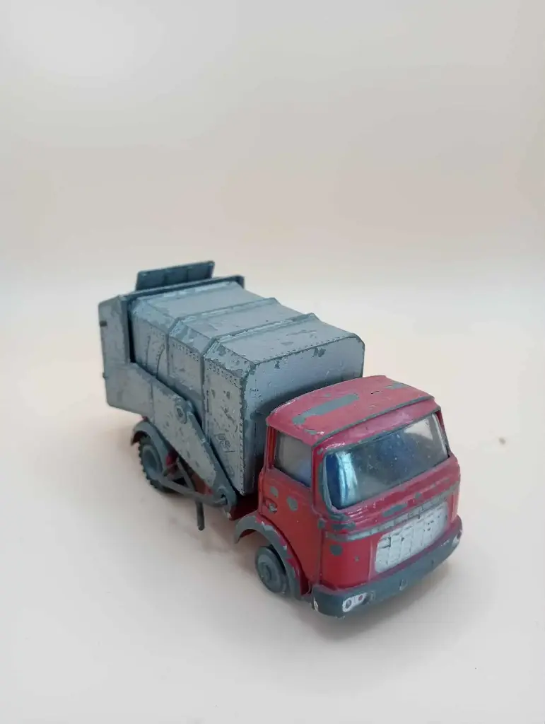 France Jouet (FJ) – Camion Berliet GAK – Jouet ancien en métal – Années 60