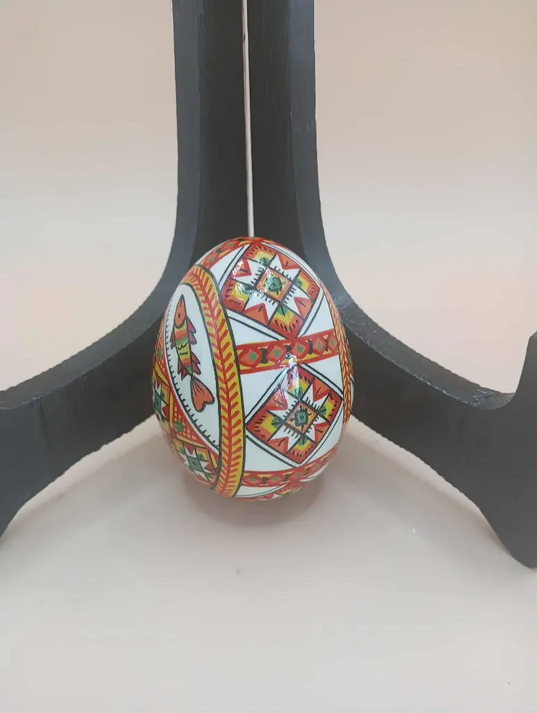 decorative painted wooden egg 7 cm