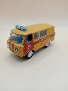 Sovjet hulpdienstvoertuig 1/43 – Gele bestelwagen met Cyrillische opschriften