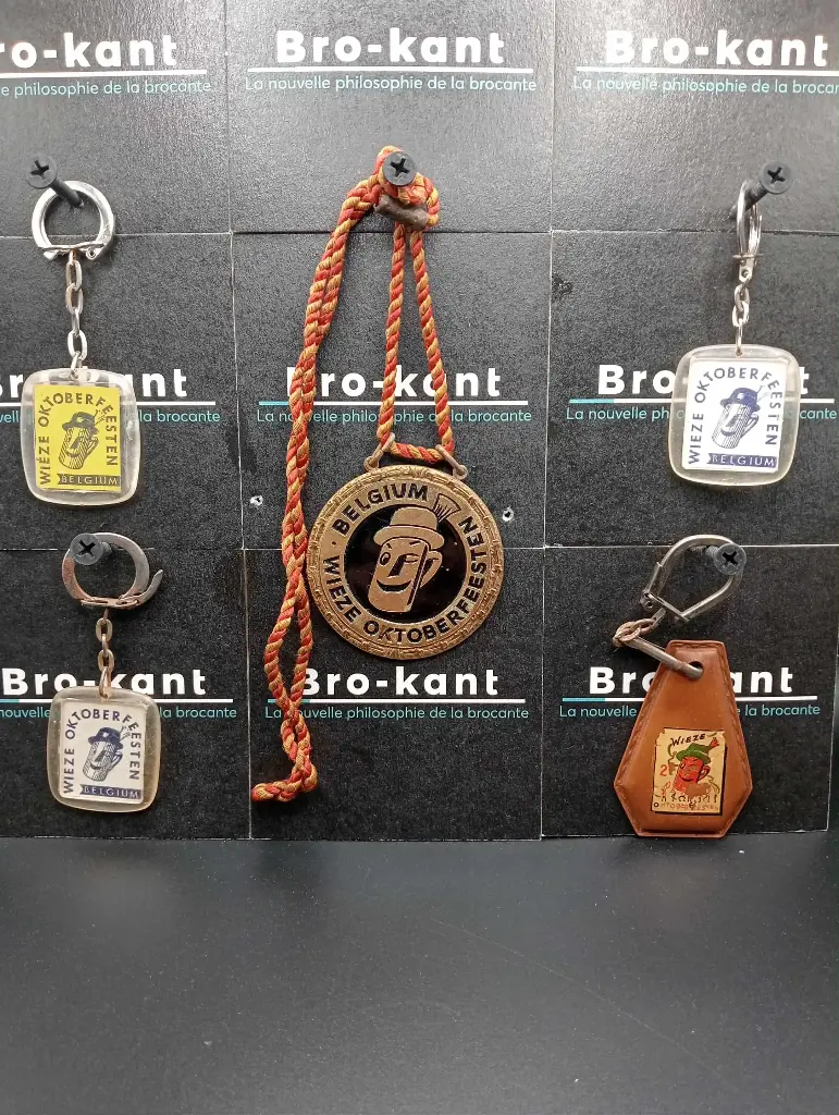 Porte‑clés Wieze Oktoberfeesten – Publicité bière vintage