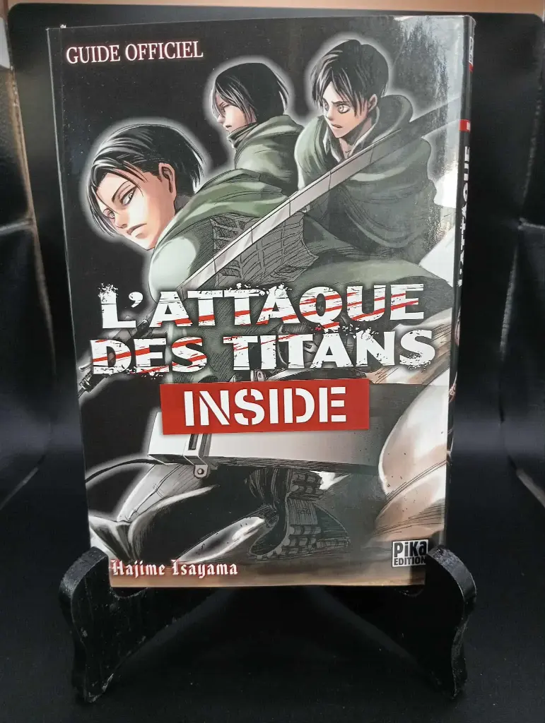 Ataque a los Titanes Inside – Guía Oficial📘 Libro en francés