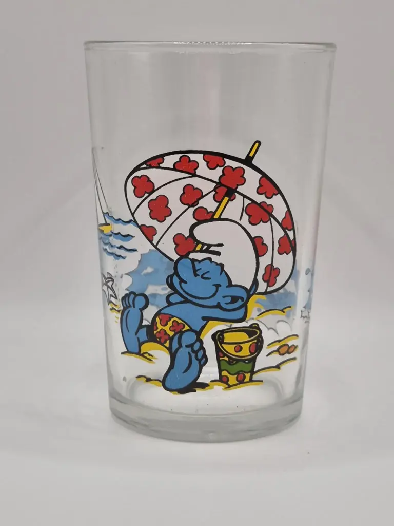 Verre schtroumpfs Bénédictin 1983 - la plage et la mer