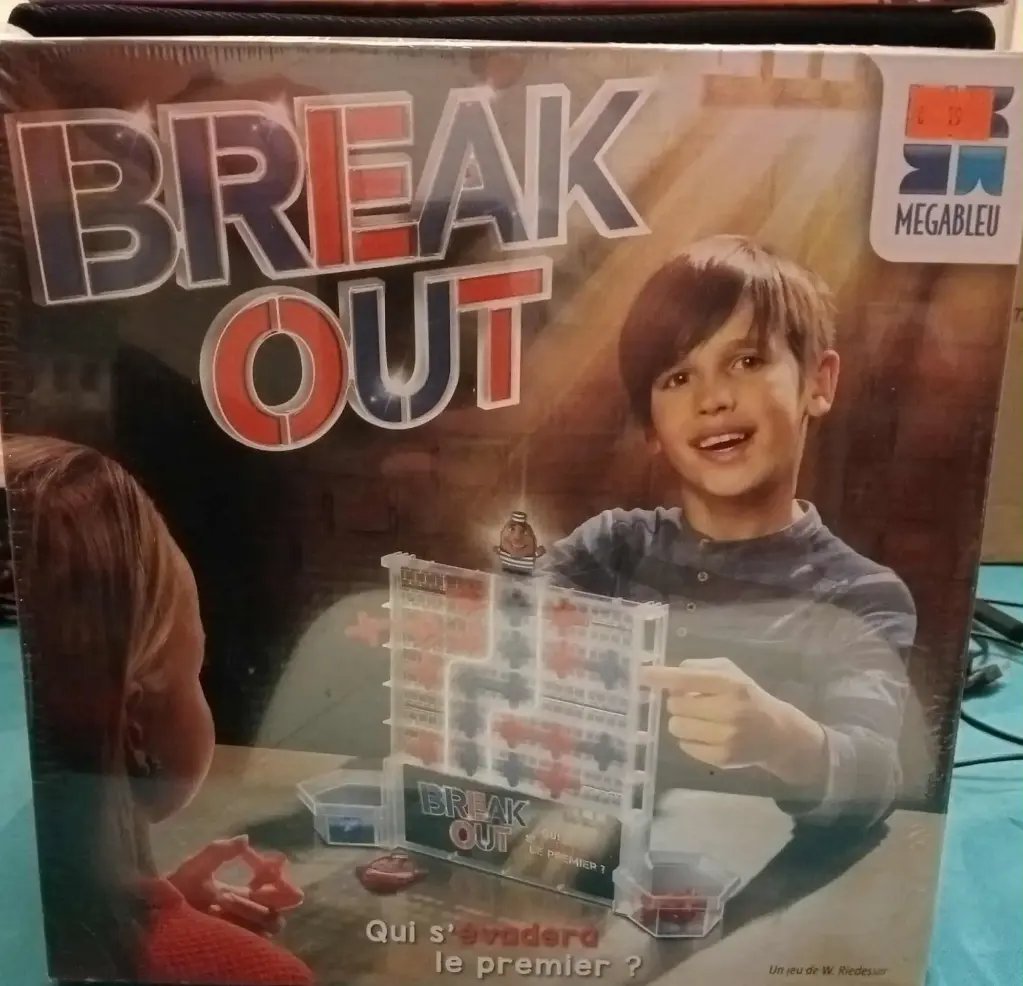 BREAK OUT – Megableu – Jeu d’évasion familial sous blister