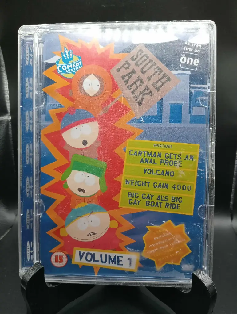 DVD South Park — Volume 1 — used (showing signs of use)