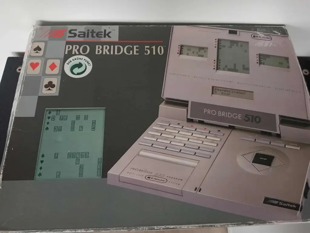 Saitek Pro Bridge 510 – computer da bridge vintage con manuale