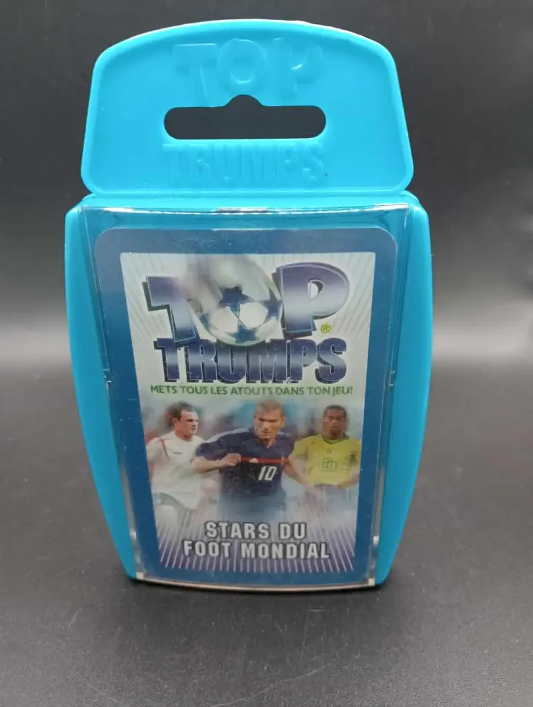 Top Trumps – Stars du Foot Mondial (2000–2010), duel de stats en crampons !