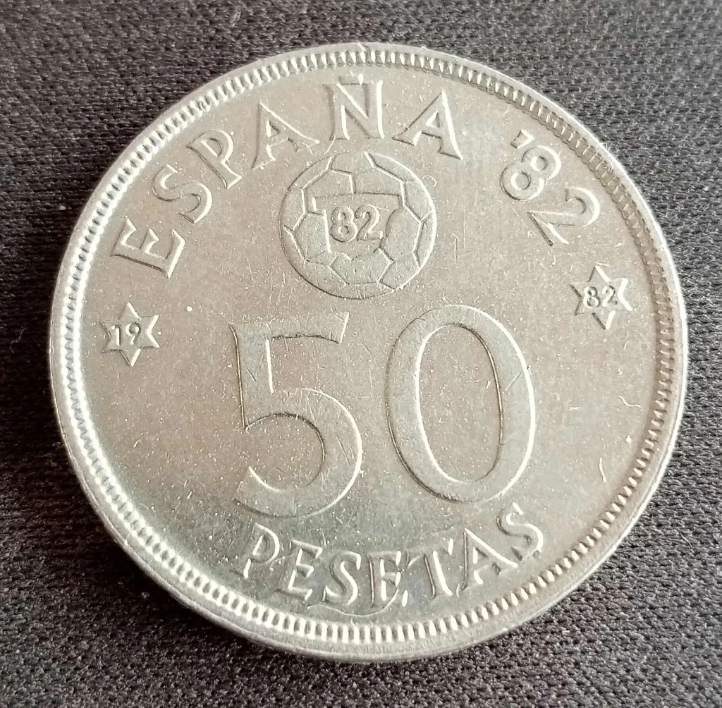 Spanish coin 50 pesetas 1980 – FIFA World Cup 1982 – stylized football