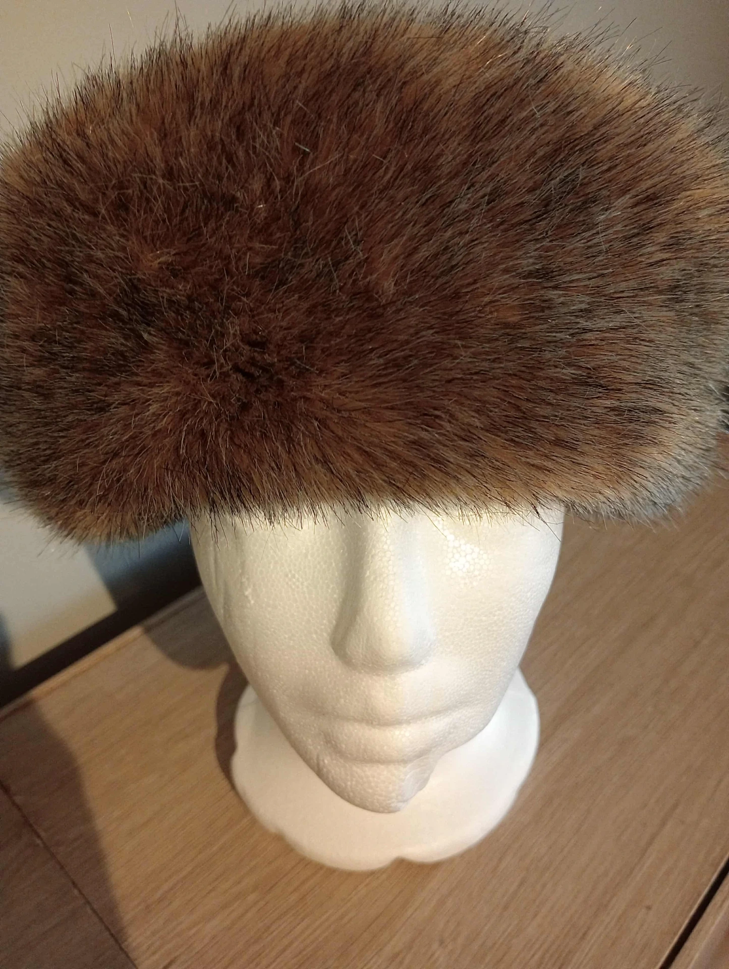 Belgische Kunstfell-Mütze – Unisex, warm, russischer Stil, ohne Marke