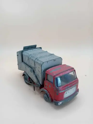 France Jouet (FJ) – Camion Berliet GAK – Jouet ancien en métal – Années 60