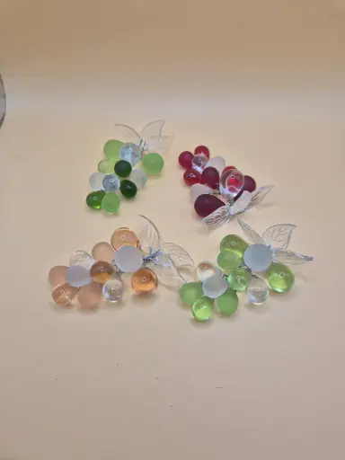 Petites grappes décoratives en verre coloré (lot de 4)