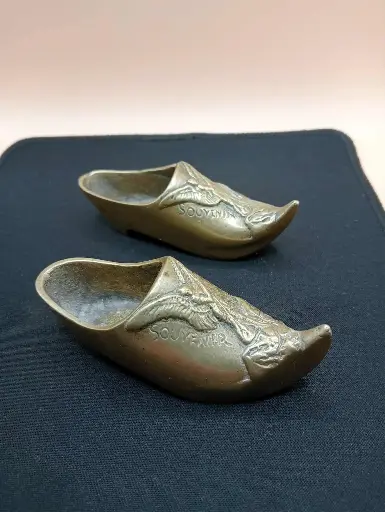 Paire de sabots miniatures – "Souvenir Bruxelles" – 9,5 cm années 60/70