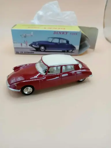 Citroën DS 19 Dinky Toys - Atlas Editions Reproduction with Original Box
