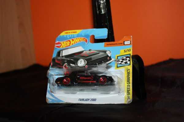 Hot Wheels : Fairlady 2000