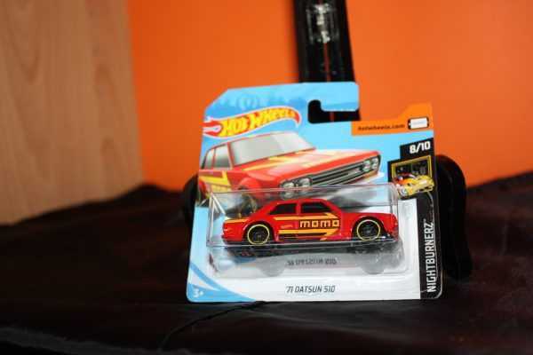 Hot Wheels : '71 Datsun 510 MOMO