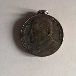 https://www.bro-kant.com/produit/medaille-joannes-paulus-ii-pont-max-vatican/