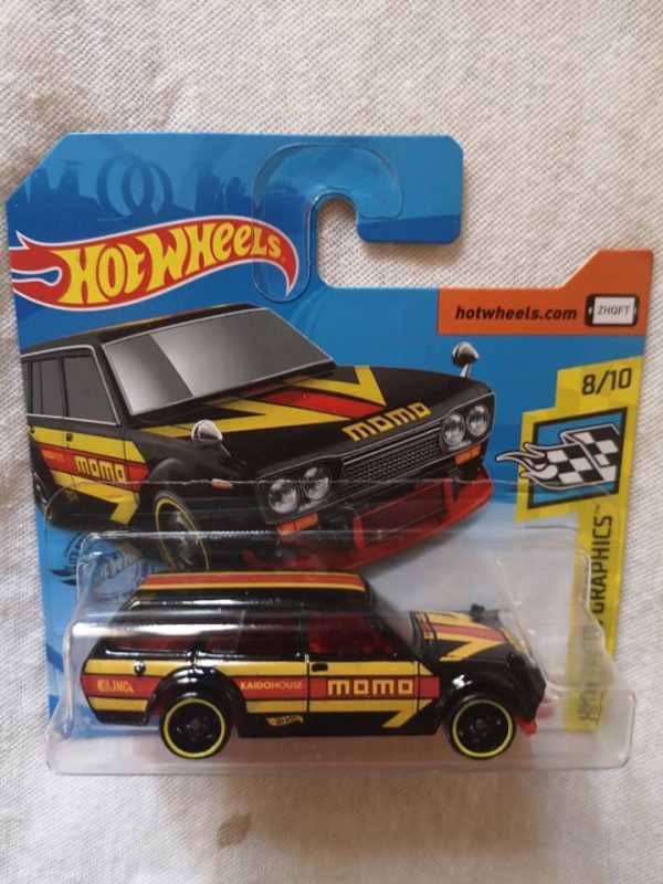 Hot Wheels : Datsun bluebird wagon - Momo