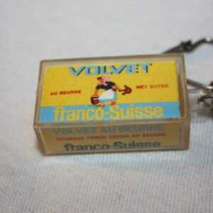 Vintage - porte clés années 50 60 70 - fromage Volvet au beurre