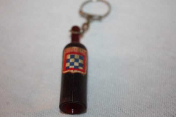 Vintage - porte clés années 50 60 70 - bouteille de vin Roussillon