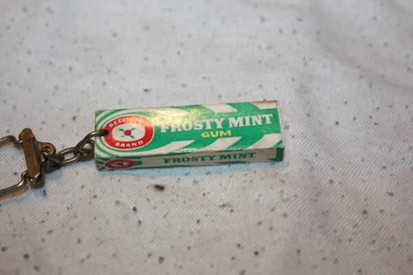 Vintage - porte clés années 50 60 70 - frosty Mint gum
