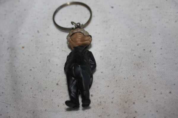 Vintage - porte clés années 50 60 - chien en costume