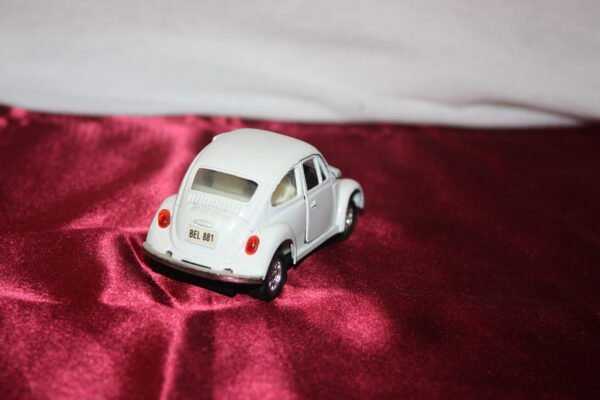 VW - volkswagen coccinelle blanche 1/36 ? – Image 2