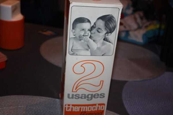 Vintage : 1 Thermos plastique blanc THERMOCHO