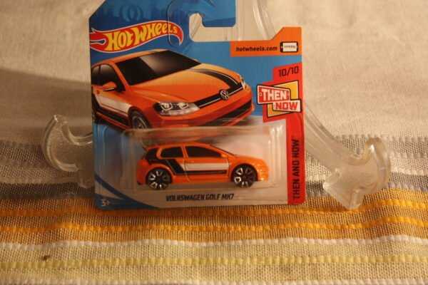 Hot Wheels : Volkswagen golf MK7