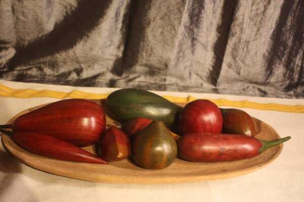 Plateau de fruits en bois du Bénin fait main par un artisan local - Pièce unique – Image 4
