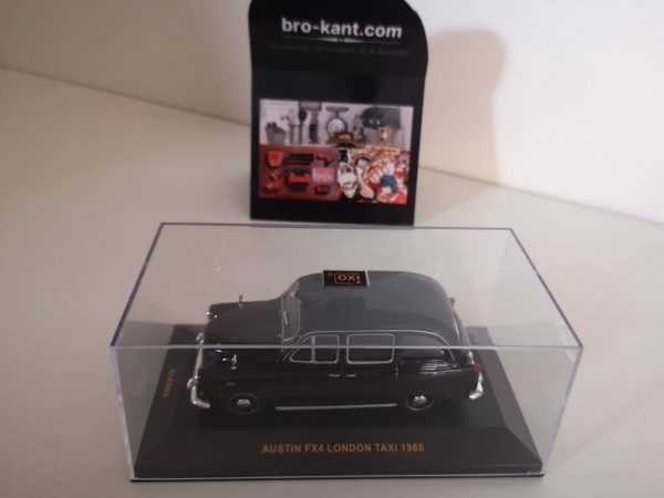 Austin FX4 london taxi 1965