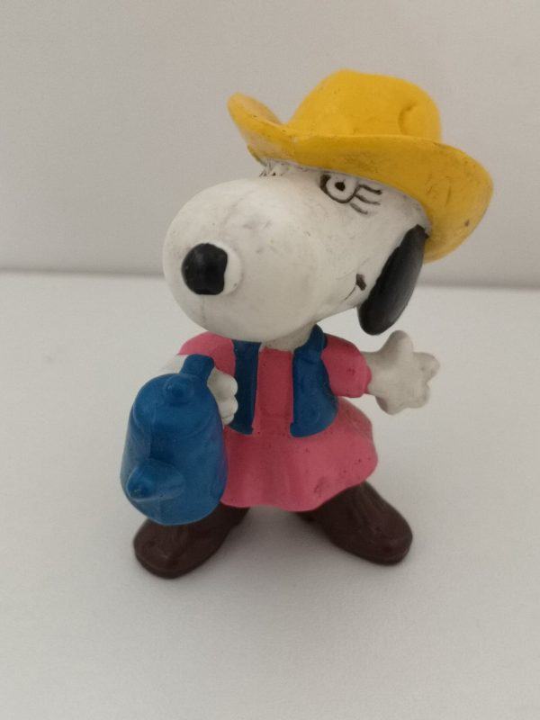 Figurine vintage Snoopy Peanuts cow girl avec cafetière