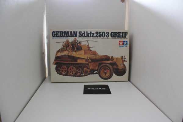 German sd.kfz.250/3 greif -Tamiya 1/35