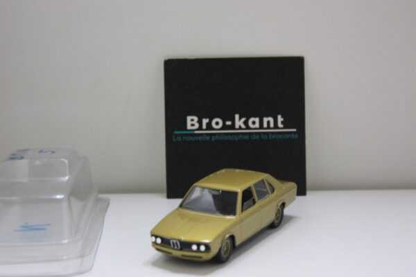Solido - BMW 530 - 1/43