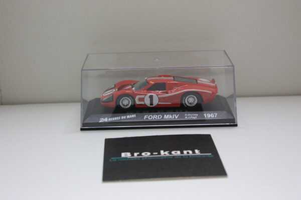 IXO FORD GT40 MK.IV WIN 24 H LE MANS 1967 GURNEY-FOYT 1:43