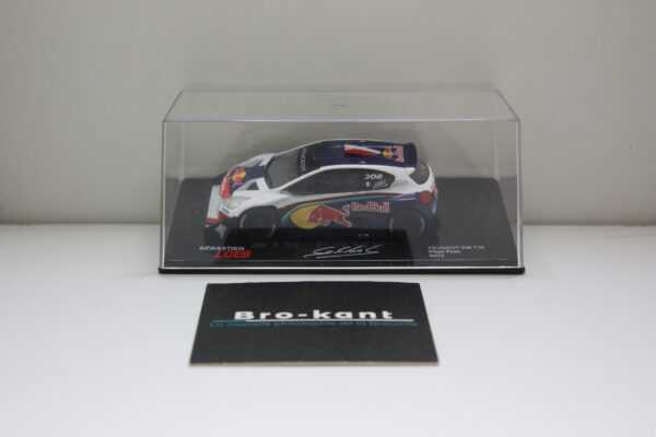 IXO : Peugeot 208 T16 2013 Sébastien Loeb 1/43