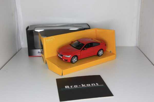 Topcar : BMW M4 1/32