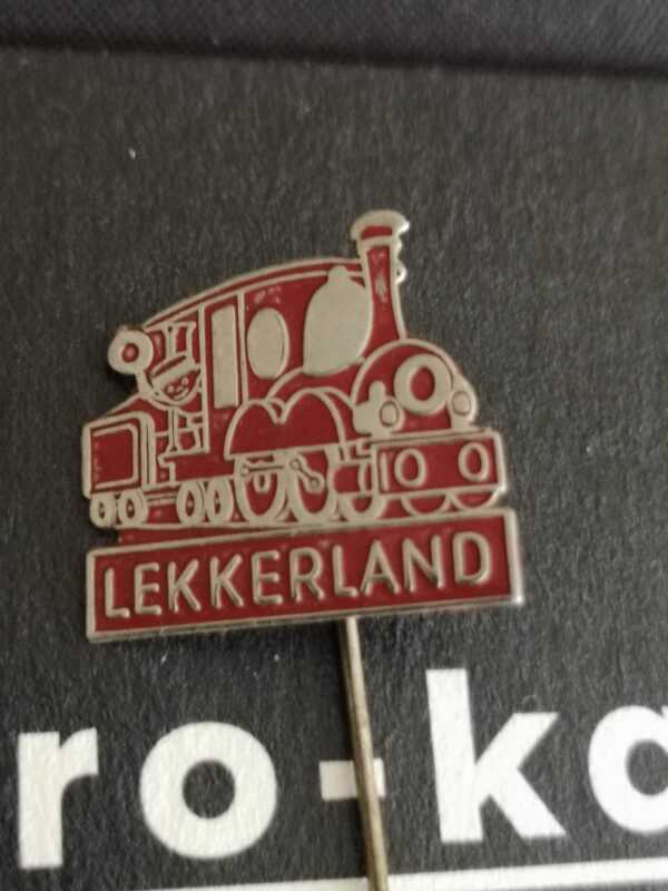 Lekkerland train rouge