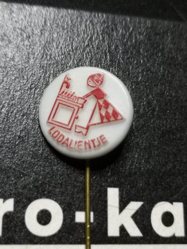 lodalientje ( lodaline ) four ( rouge )