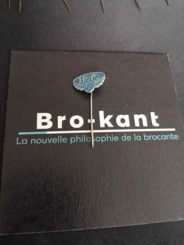 Hero bleu 50 ans