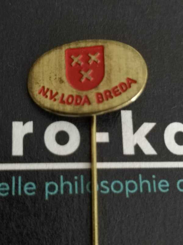 loda breda rouge fond doré