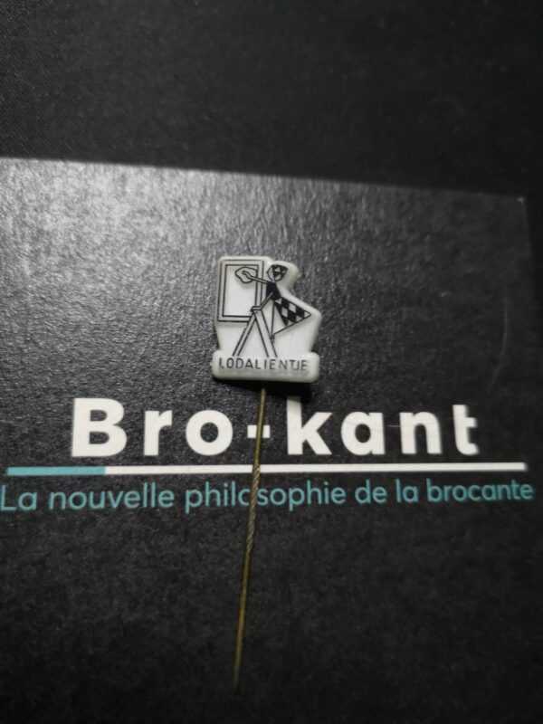 lodalientje ( lodaline ) vitre ( noir )