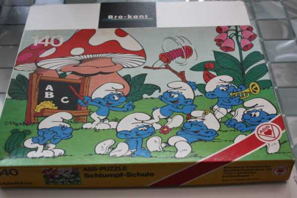 Puzzle Schtroumpfs - smurf - Schlumpf 140 pièces