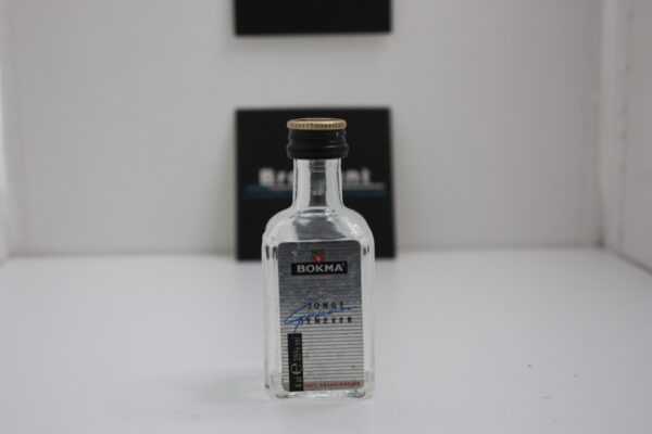 Mignonnette - mini bar - BOKMA Jonge jenever