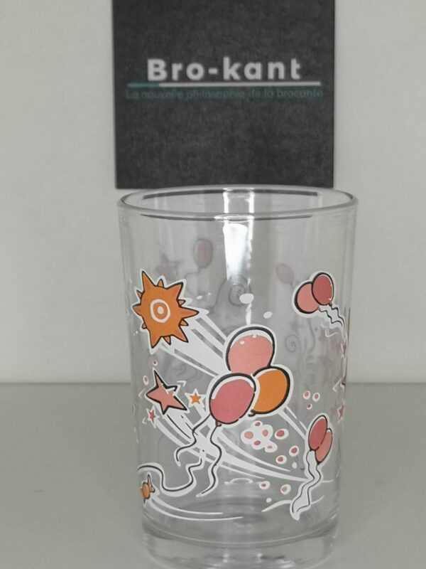 Verre décoré : fête rose