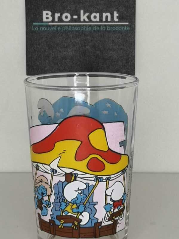 Verre à moutarde : Schtroumpf à la foire