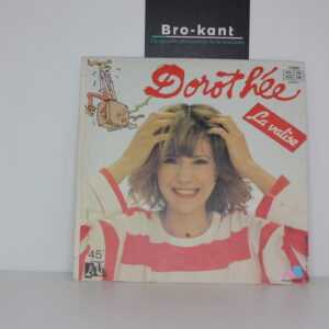 45T - 1982 Dorothée Hou la menteuse
