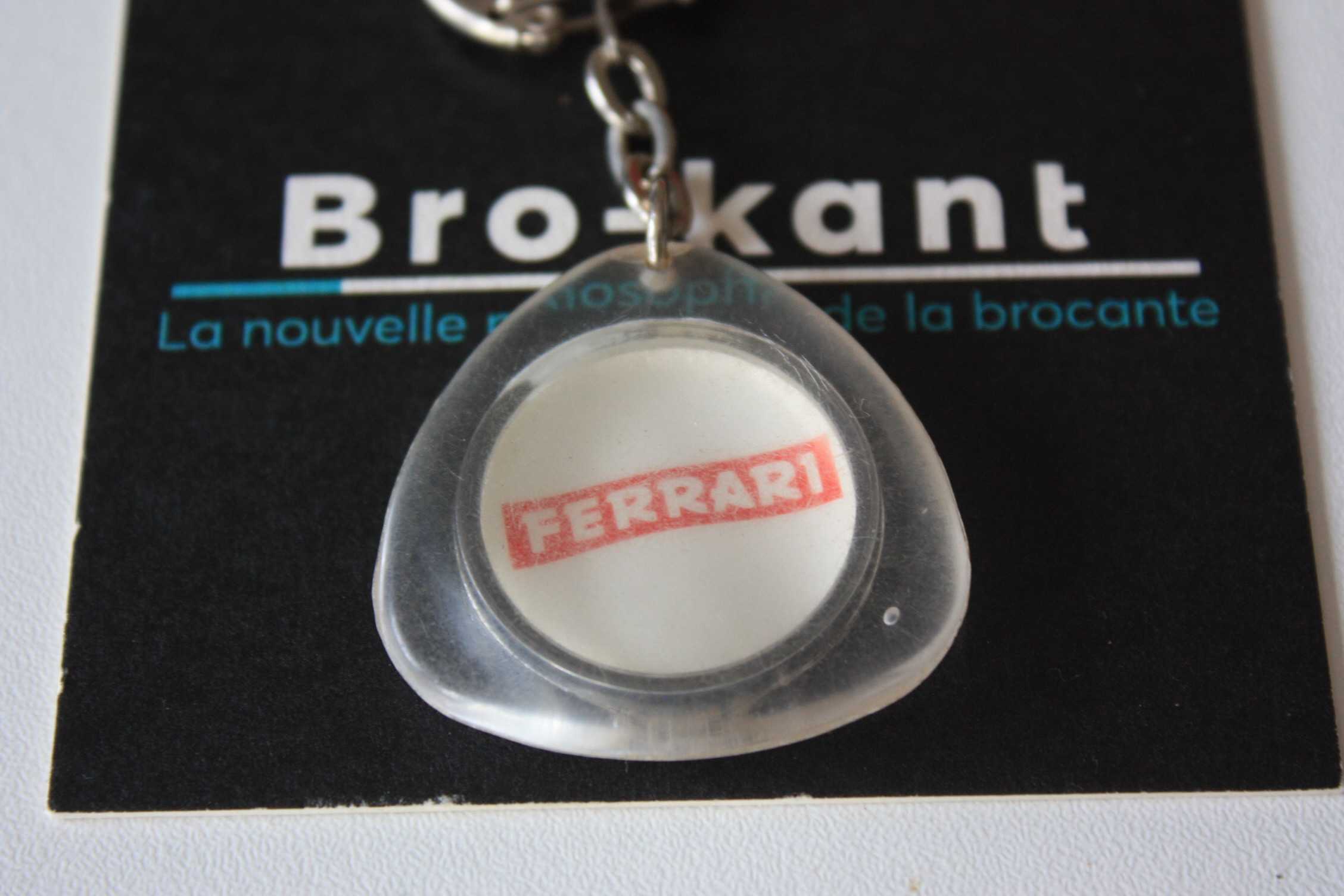 Porte clé vintage - Ferrari ( apéritif )