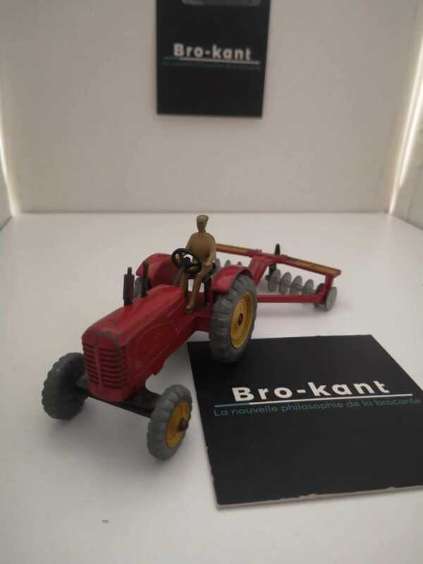 Dinky Toys : TRACTEUR MASSEY HARRIS + DISK ARROW REF 27A/27H