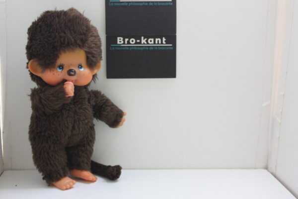 Monchhichi ou kiki , modèle 20 cm