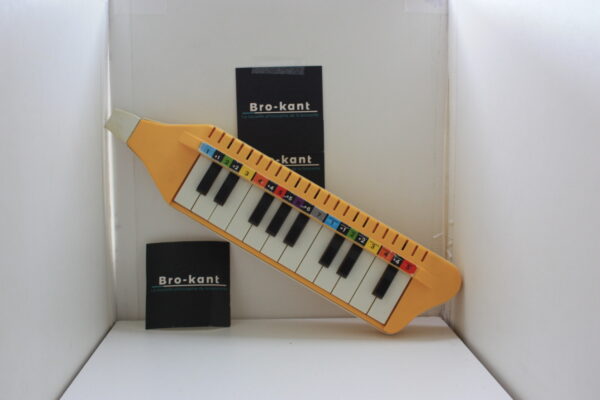 Vintage : le mélodica , flute à clavier des années 80 - bontempi